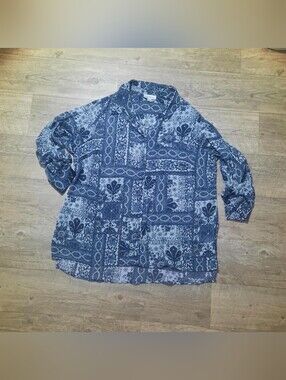 Dressbarn Blue Patterned Casual Sheer Button-Down Cover-up Shirt